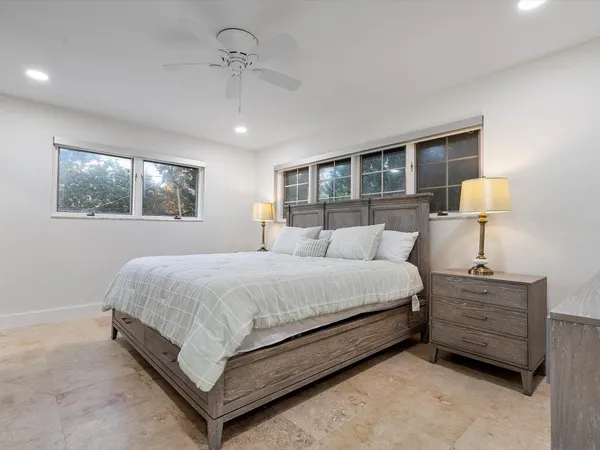$18,000 | 1421 Ponce De Leon Drive, Fort Lauderdale, FL 33316