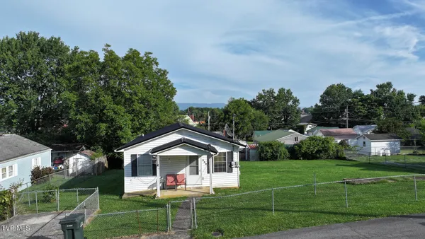 $159,900 | 330 Royal Street, Unit 330, Greeneville, TN 37745