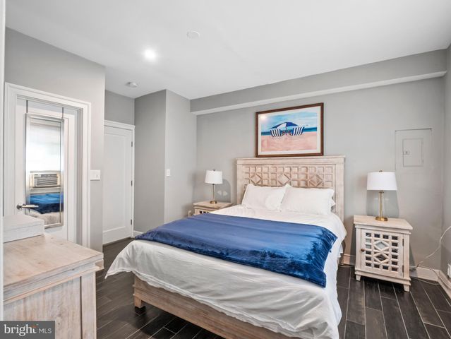 $603,500 | 3010 Wisconsin Avenue Northwest, Unit 102, Washington, DC 20016