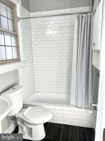 $603,500 | 3010 Wisconsin Avenue Northwest, Unit 102, Washington, DC 20016