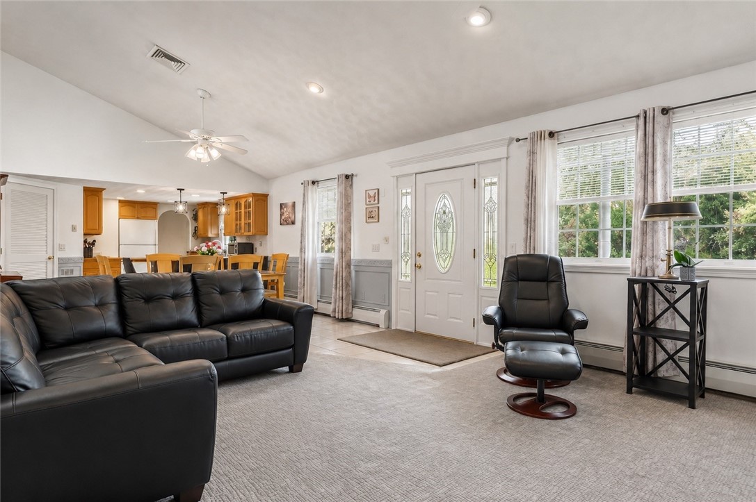 35 Leuba Road Coventry, RI 02816 - Photo 9 of 42