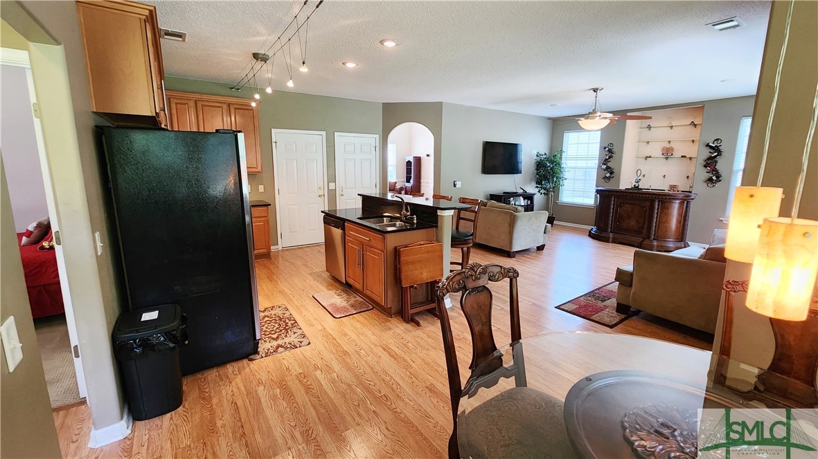 341 Stonebridge Circle Savannah, GA 31419 - Photo 12 of 50