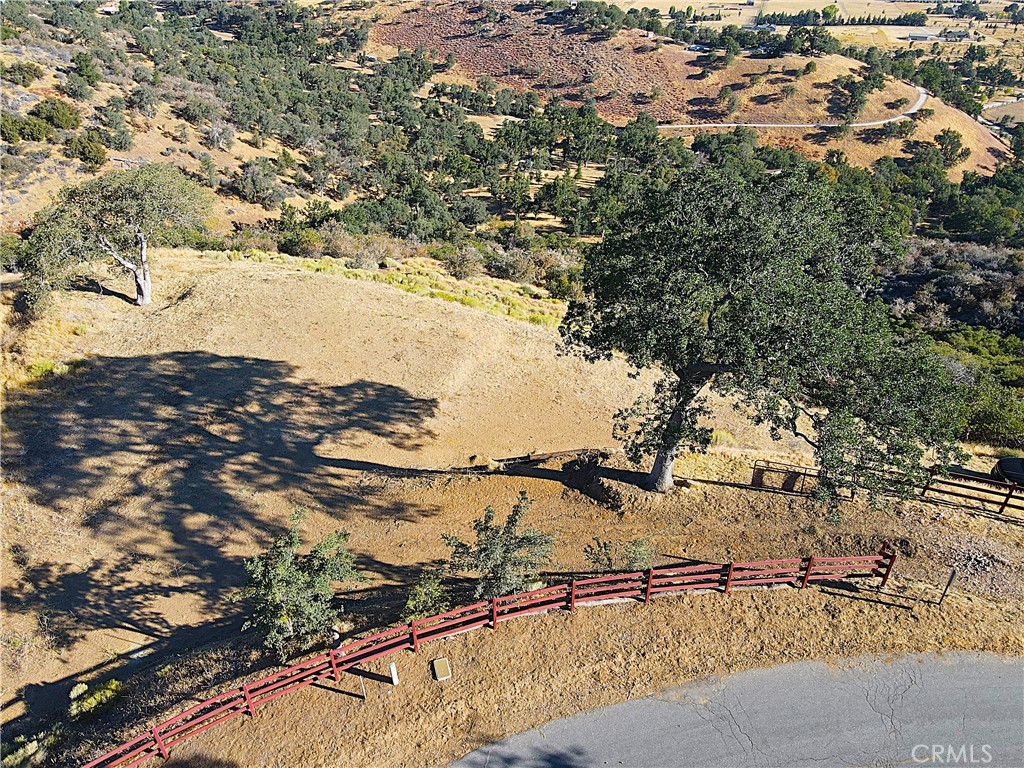 0 Zurich Drive Tehachapi, CA 93561 - Photo 5 of 58 a view of a sky from a balcony