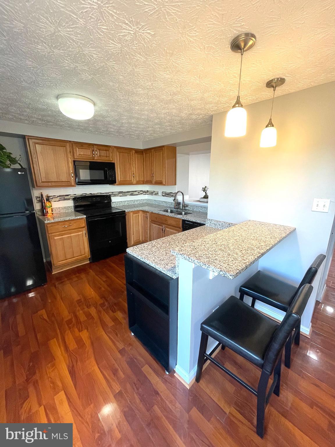 13 Rader Court Baltimore, MD 21234 - Photo 4 of 25 kitchen