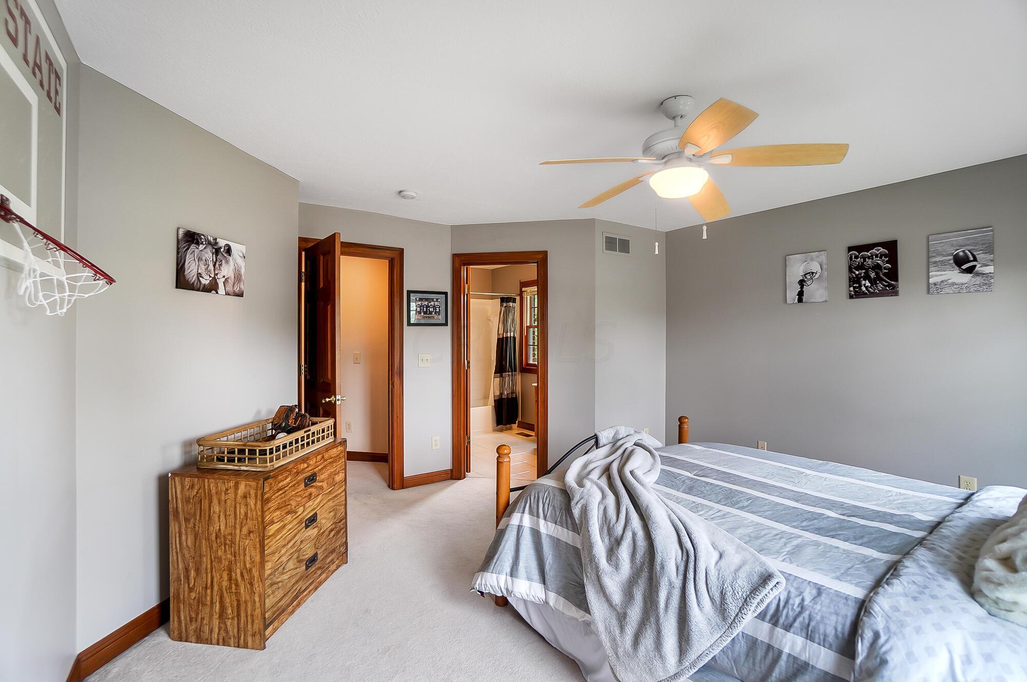 8434 Daventry Court Powell, OH 43065 - Photo 53 of 73 073