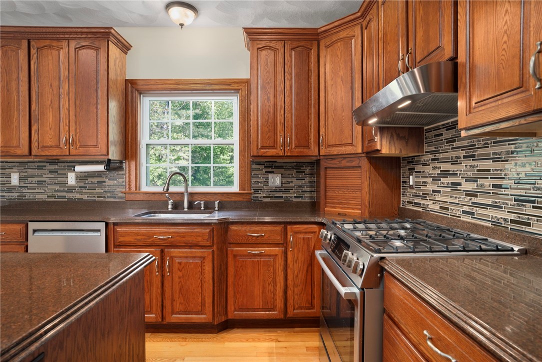 625 Cherry Farm Road Burrillville, RI 02830 - Photo 27 of 50