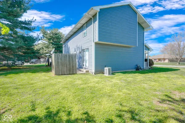 $275,000 | 604-606 Hillcrest Circle, Seymour, IN 47274