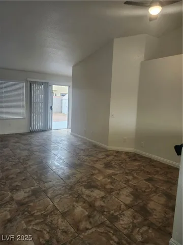 $2,000 | 216 Breezy Shore Avenue, North Las Vegas, NV 89031