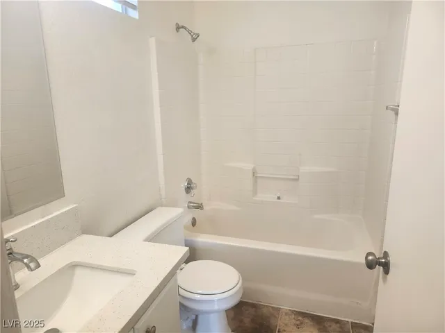 $2,000 | 216 Breezy Shore Avenue, North Las Vegas, NV 89031