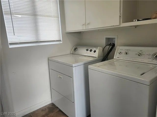 $2,000 | 216 Breezy Shore Avenue, North Las Vegas, NV 89031