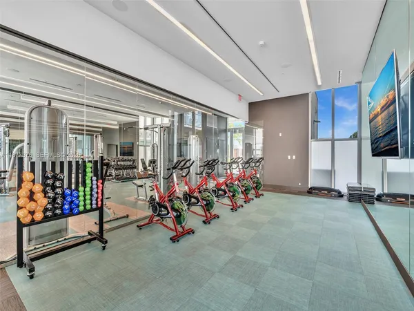 $550,000 | 3900 Biscayne Boulevard, Unit S616, Miami, FL 33137