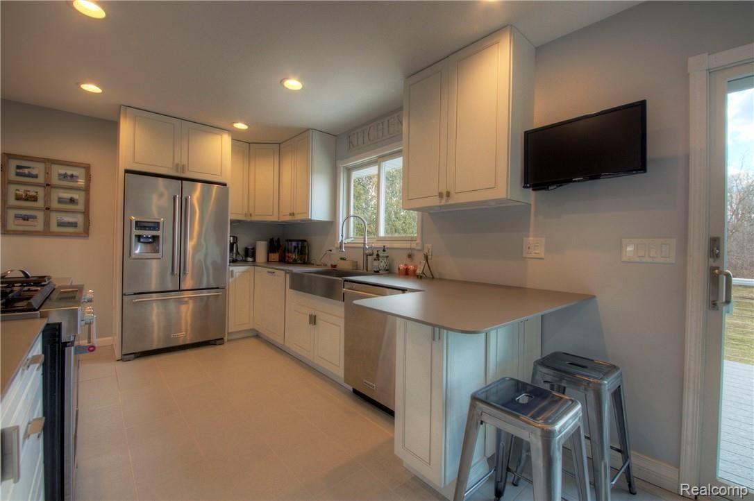 2477 Norton Road Howell, MI 48843 - Photo 9 of 42 931A0220_1_2.jpg