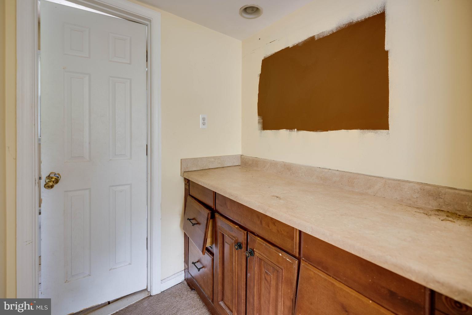 6802 Robinia Road Temple Hills, MD 20748 - Photo 19 of 36