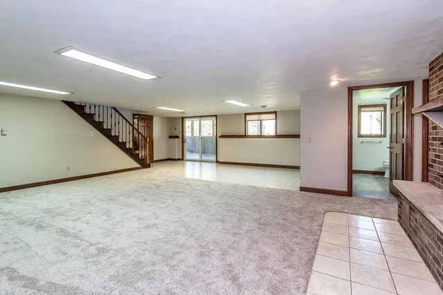 $589,900 | E8130 Flease Road, New London, WI 54961