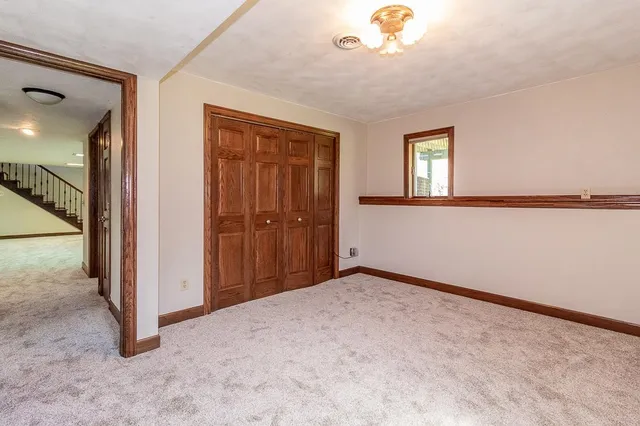 $589,900 | E8130 Flease Road, New London, WI 54961