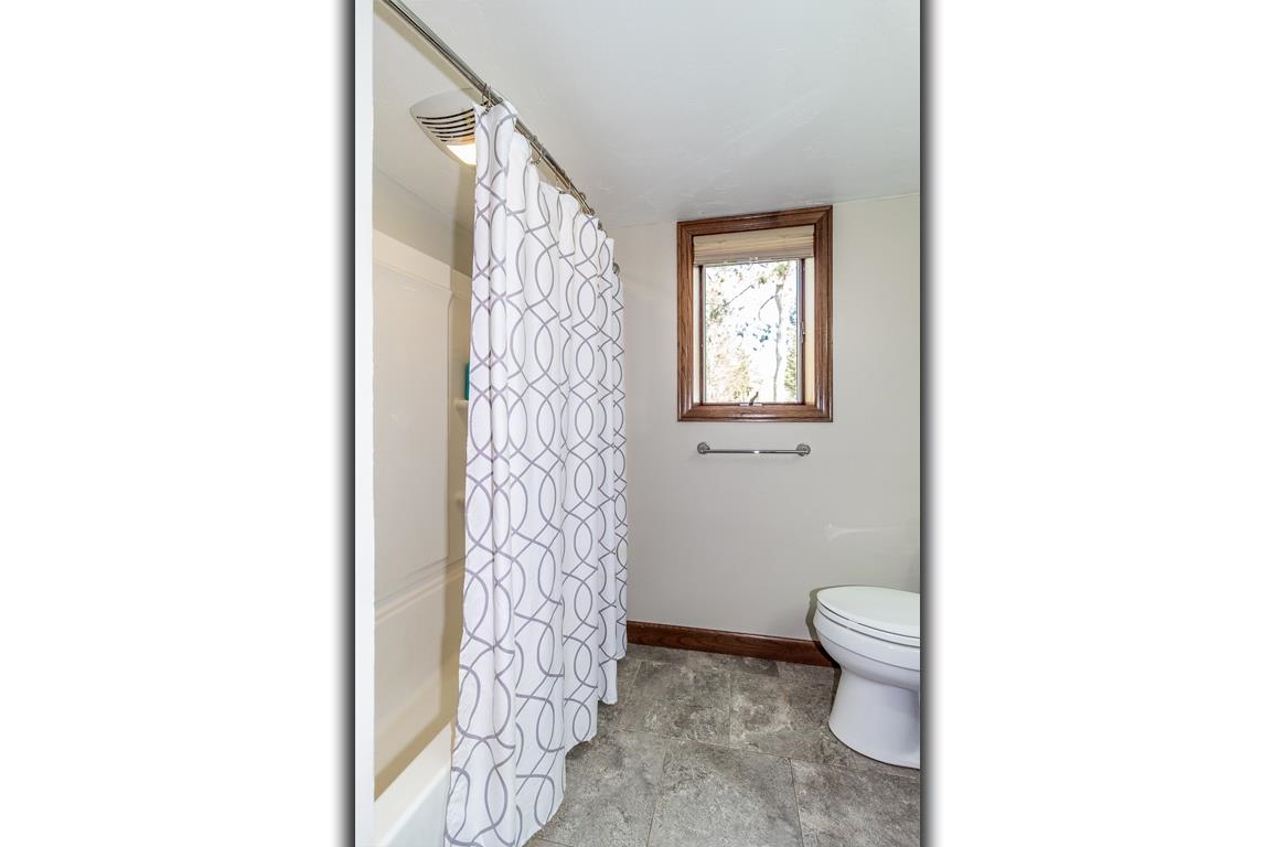 E8130 Flease Road New London, WI 54961 - Photo 41 of 80