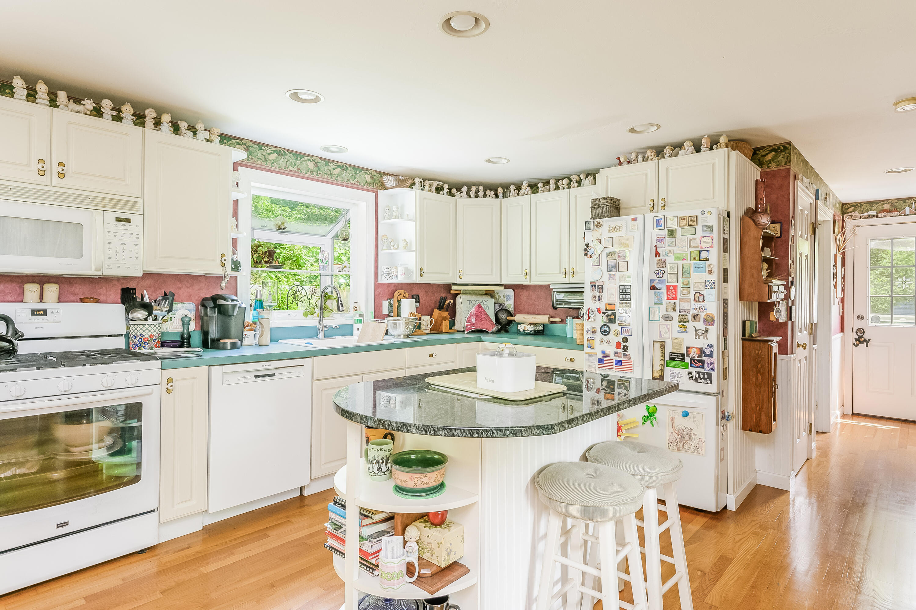 120 Jones Road Falmouth, MA 02540 - Photo 4 of 27 007-photo-kitchen-9317942