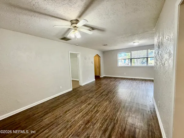 $2,250 | 2935 Bethel Court, Jacksonville, FL 32207