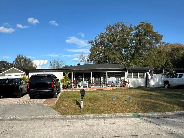 $360,000 | 305 Poinciana Circle, Kissimmee, FL 34744