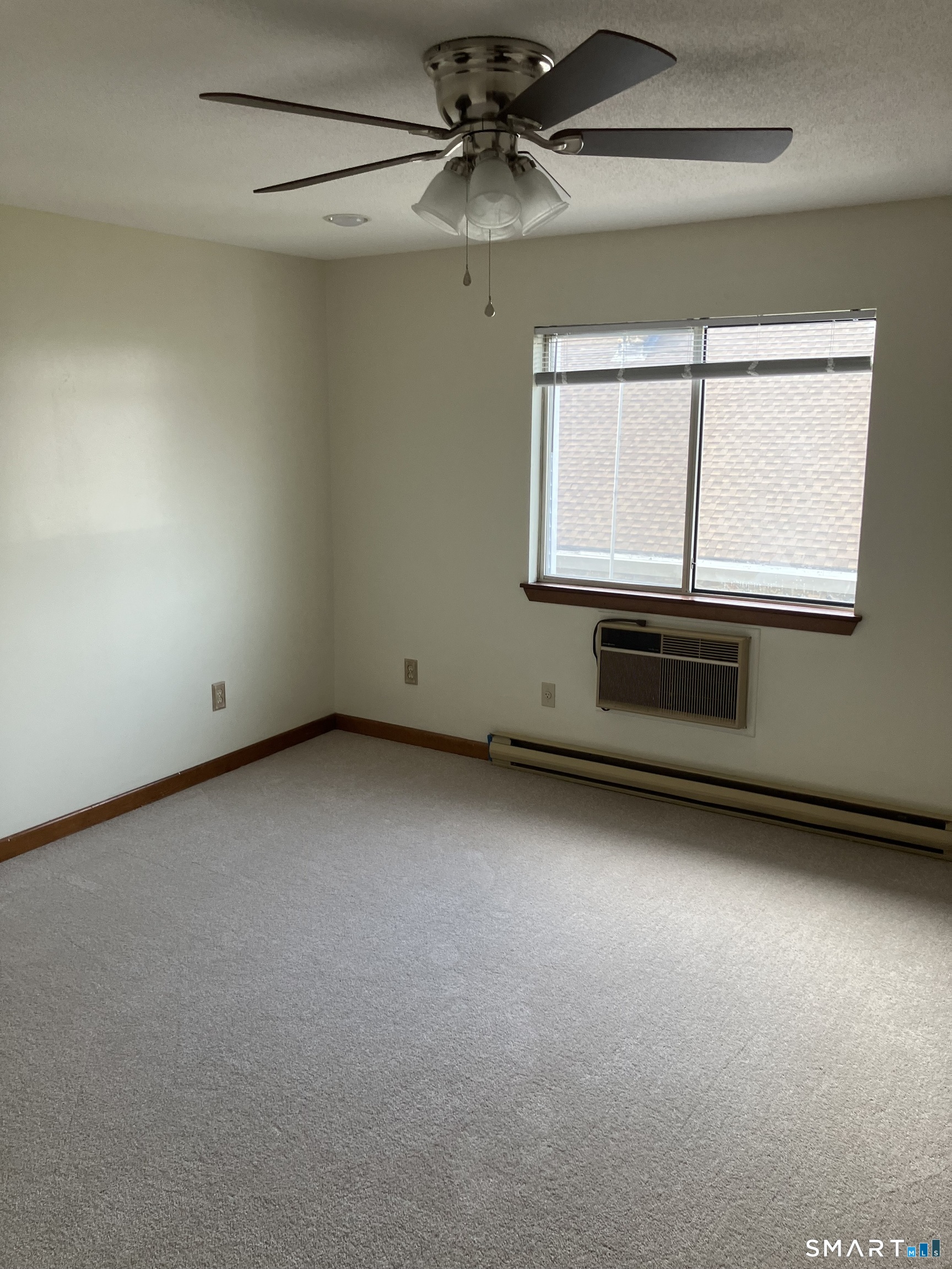 671-3 Wilson Street Waterbury, CT 06708 - Photo 13 of 15 Gallery Image 13