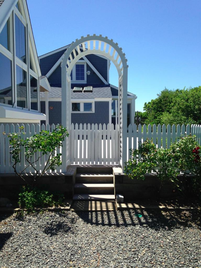 25 Bay View Road Truro, MA 02666 - Photo 7 of 21 a view of a bench in the backyard