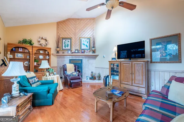$469,900 | 191 Applewood Drive, Tiger, GA 30576