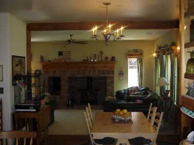 285 Fallbrook Circle Reedley, CA 93654 - Photo 8 of 8 SPACIOUS OPEN FLOOR PLAN