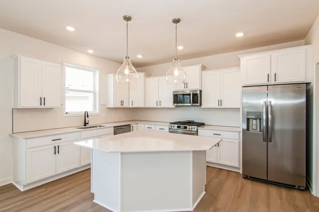 $603,610 | 7540 Lotus Lane, Lino Lakes, MN 55038