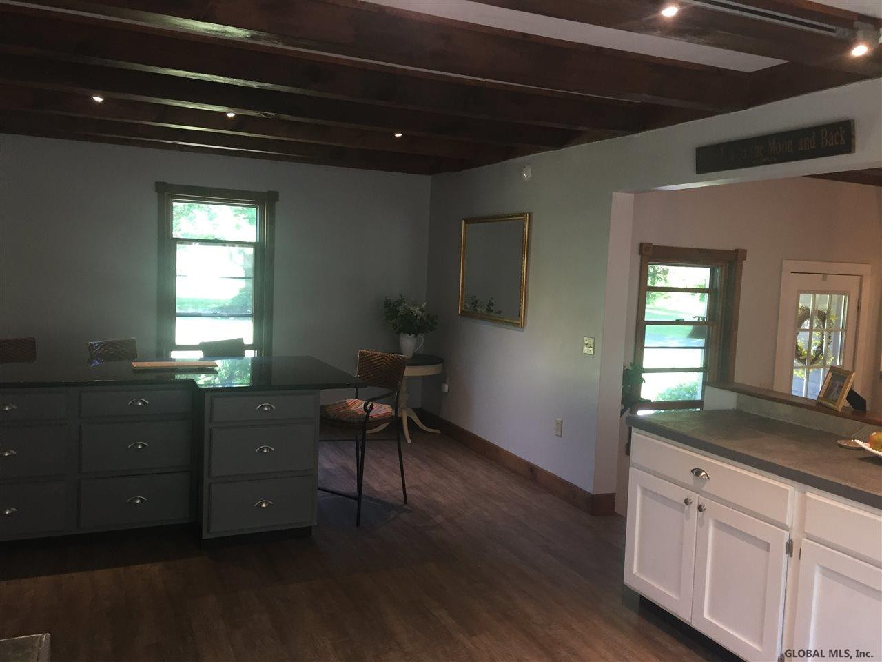 25 Arnold Road Malta, NY 12020 - Photo 8 of 21 Photo 8