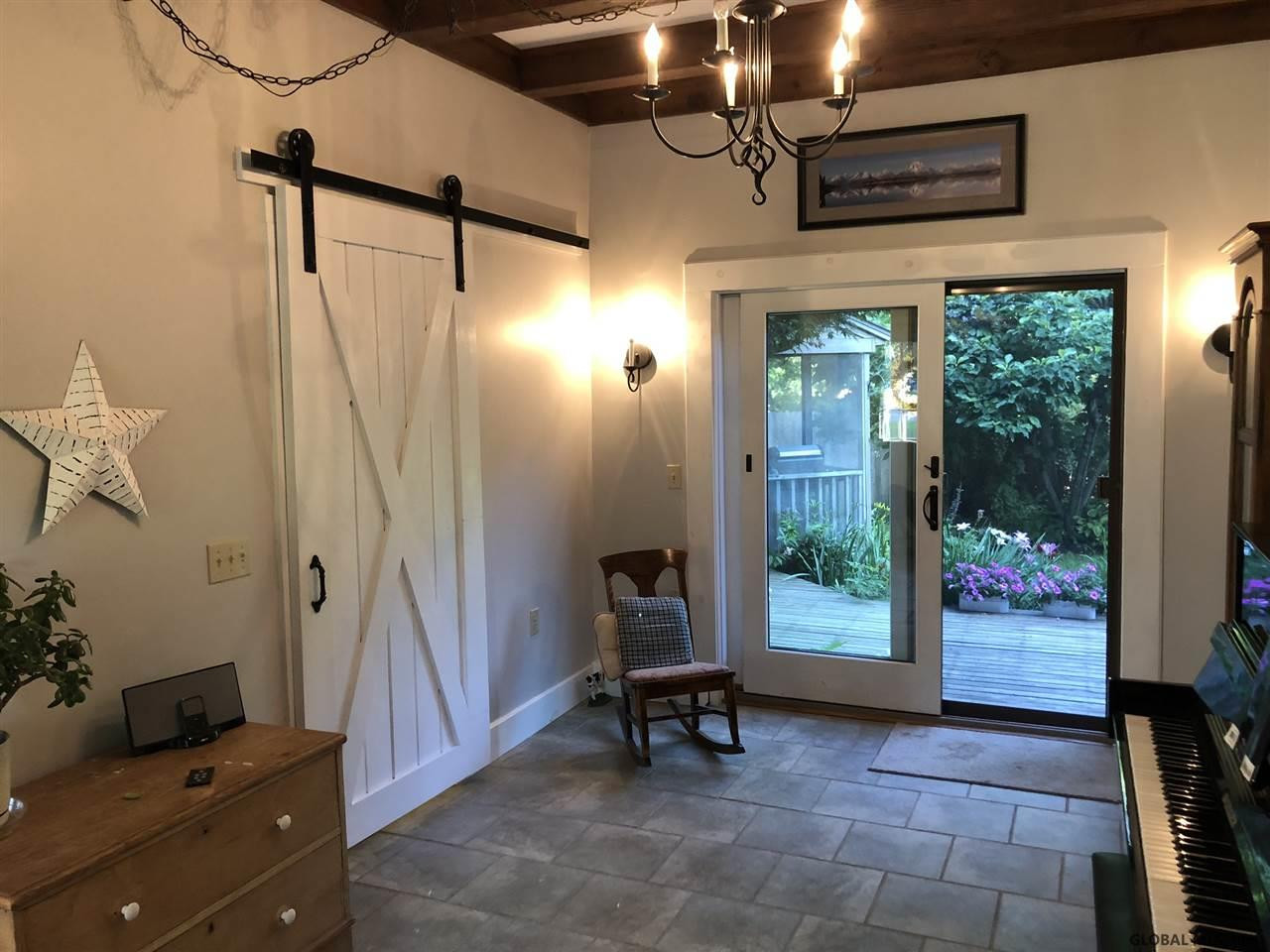 25 Arnold Road Malta, NY 12020 - Photo 10 of 21 Photo 10