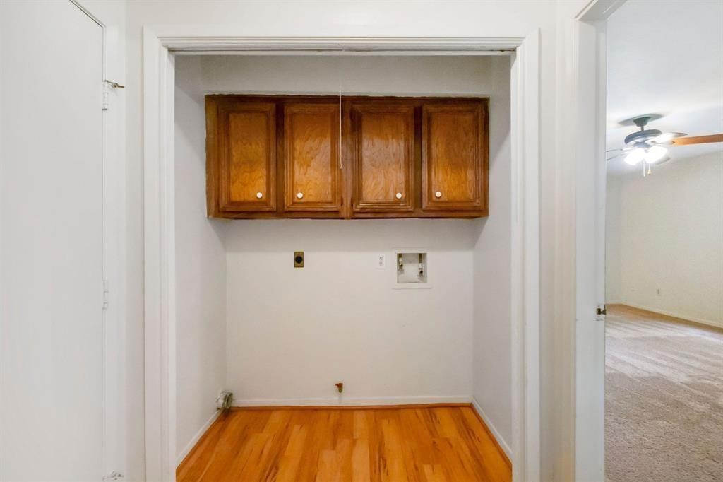 2106 Wickburn Drive Spring, TX 77386 - Photo 15 of 18 a bathroom with a sink and a mirror