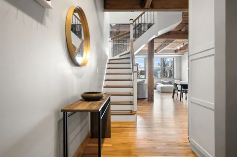 $799,000 | 1101 West Armitage Avenue, Unit 204, Chicago, IL 60614