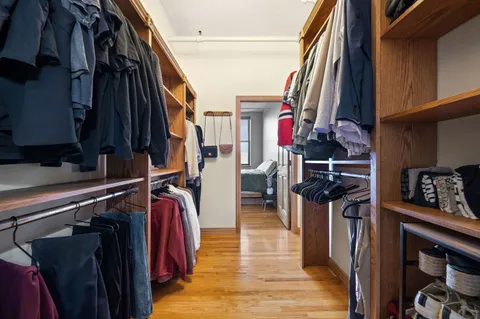 $799,000 | 1101 West Armitage Avenue, Unit 204, Chicago, IL 60614