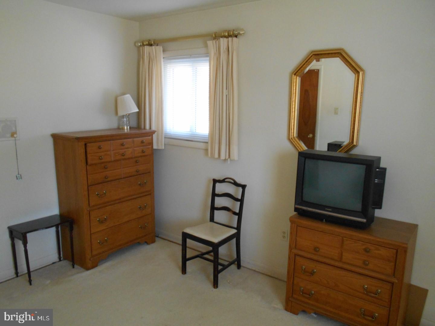 10220 Royal Road Silver Spring, MD 20903 - Photo 13 of 18