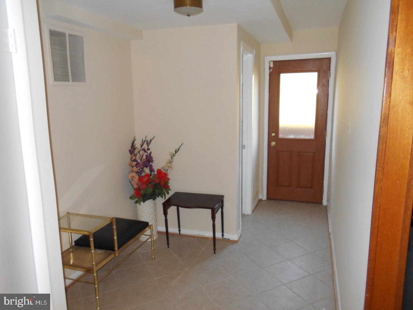 10220 Royal Road Silver Spring, MD 20903 - Photo 14 of 18