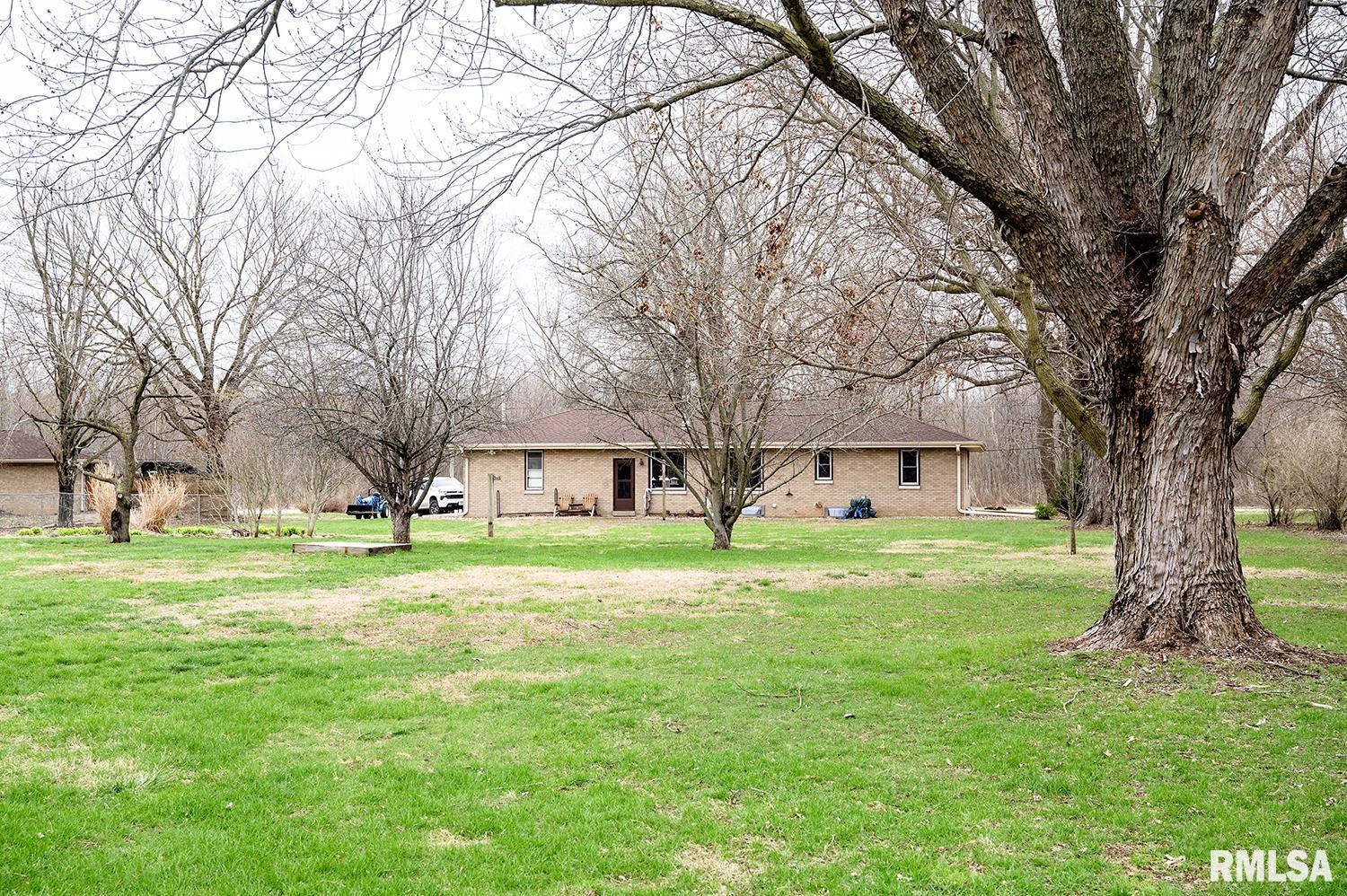 6923 West Wheeler Road Mapleton, IL 61547 - Photo 4 of 20