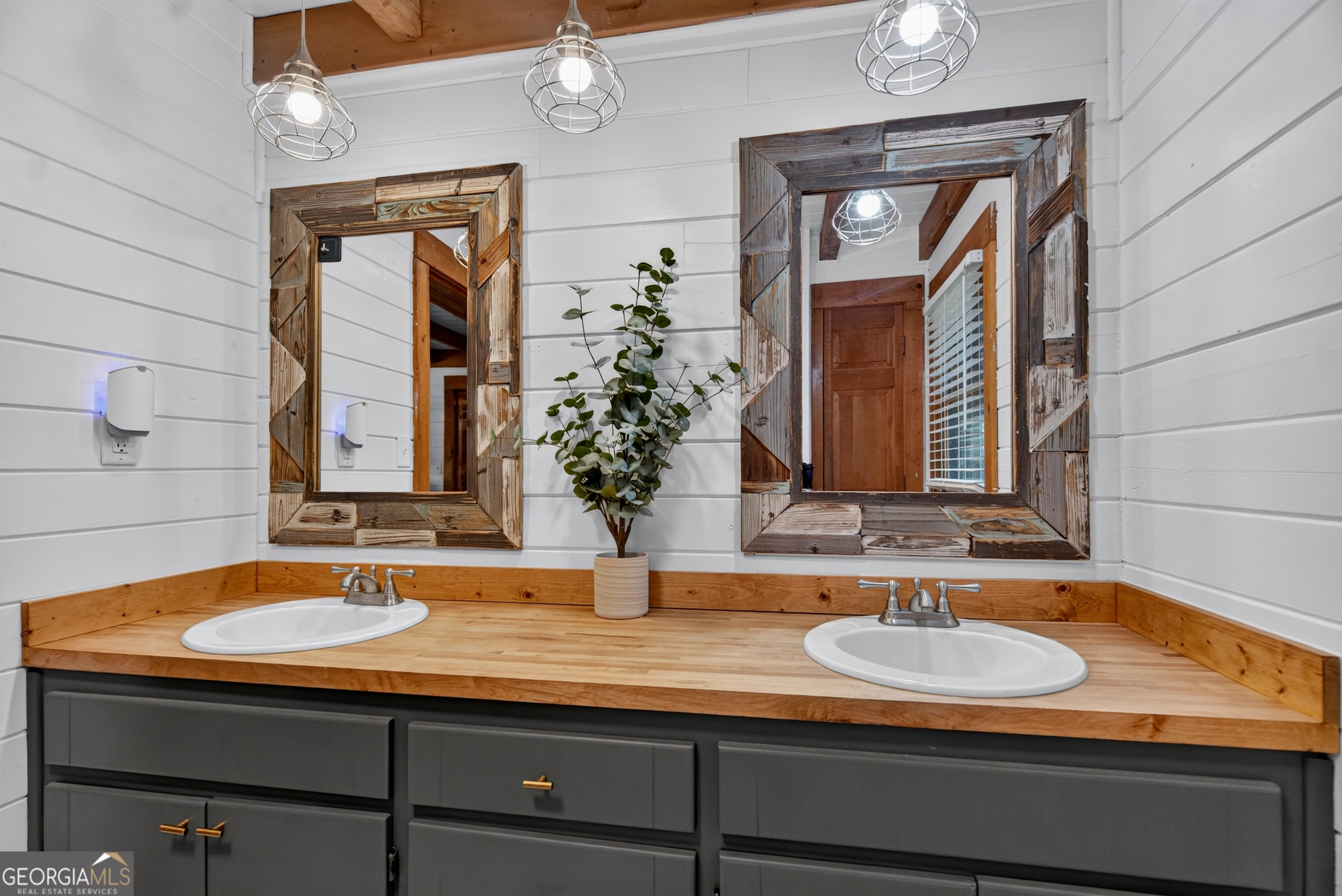 250 Holliday Road LaGrange, GA 30240 - Photo 24 of 42 Gallery Image 24