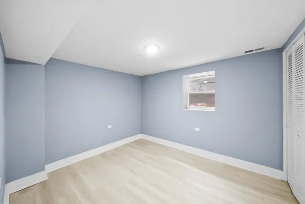 $2,000 | 3236 West Eastwood Avenue, Unit G, Chicago, IL 60625