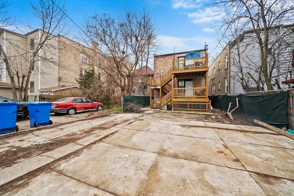 $2,000 | 3236 West Eastwood Avenue, Unit G, Chicago, IL 60625