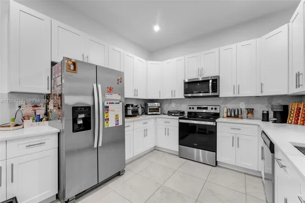 $4,550 | 17805 Southwest 114th Court, Unit 17805, Miami, FL 33157