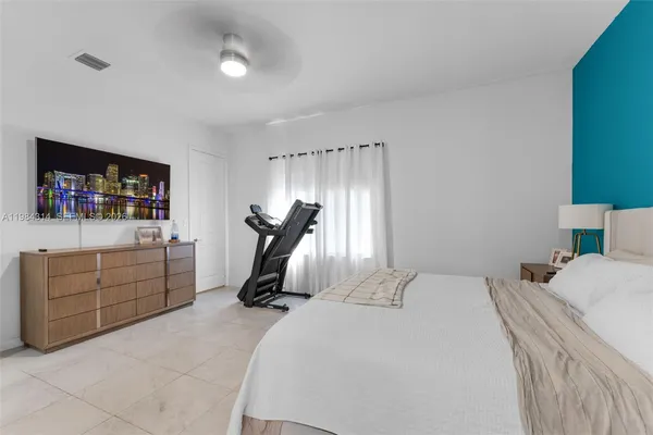 $4,550 | 17805 Southwest 114th Court, Unit 17805, Miami, FL 33157