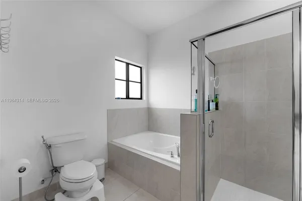 $4,550 | 17805 Southwest 114th Court, Unit 17805, Miami, FL 33157