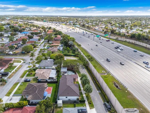 $4,550 | 17805 Southwest 114th Court, Unit 17805, Miami, FL 33157