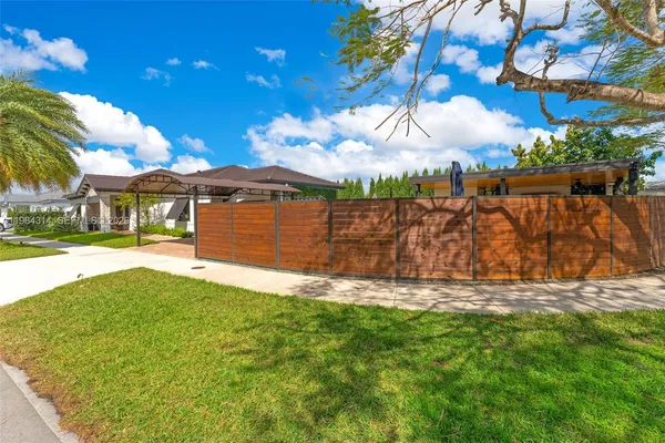 $4,550 | 17805 Southwest 114th Court, Unit 17805, Miami, FL 33157