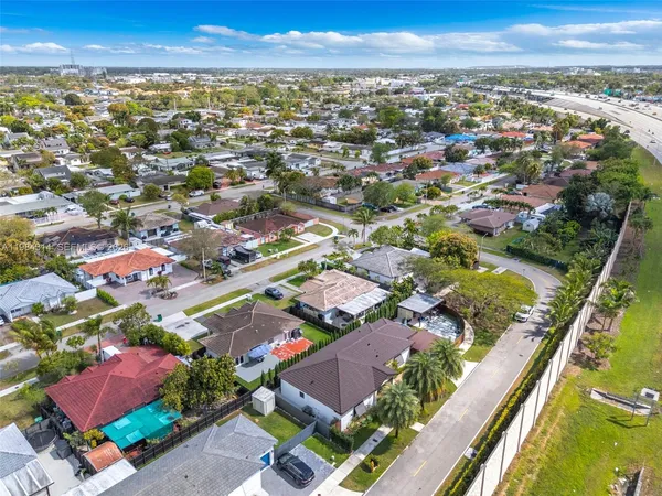 $4,550 | 17805 Southwest 114th Court, Unit 17805, Miami, FL 33157