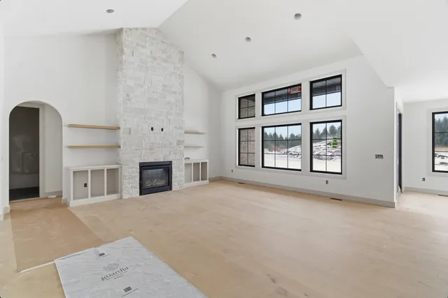 $950,000 | 61121 Airpark Lane, Mattawan, MI 49071