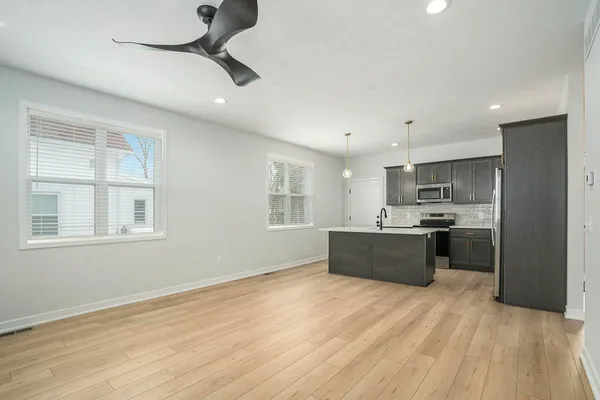 $2,200 | 2519 Logan Avenue, Kalamazoo, MI 49008