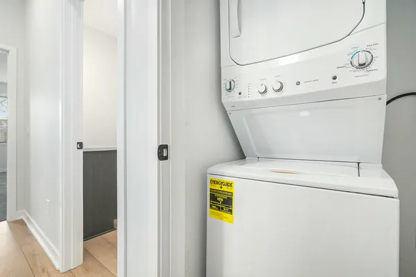 $2,200 | 2519 Logan Avenue, Kalamazoo, MI 49008