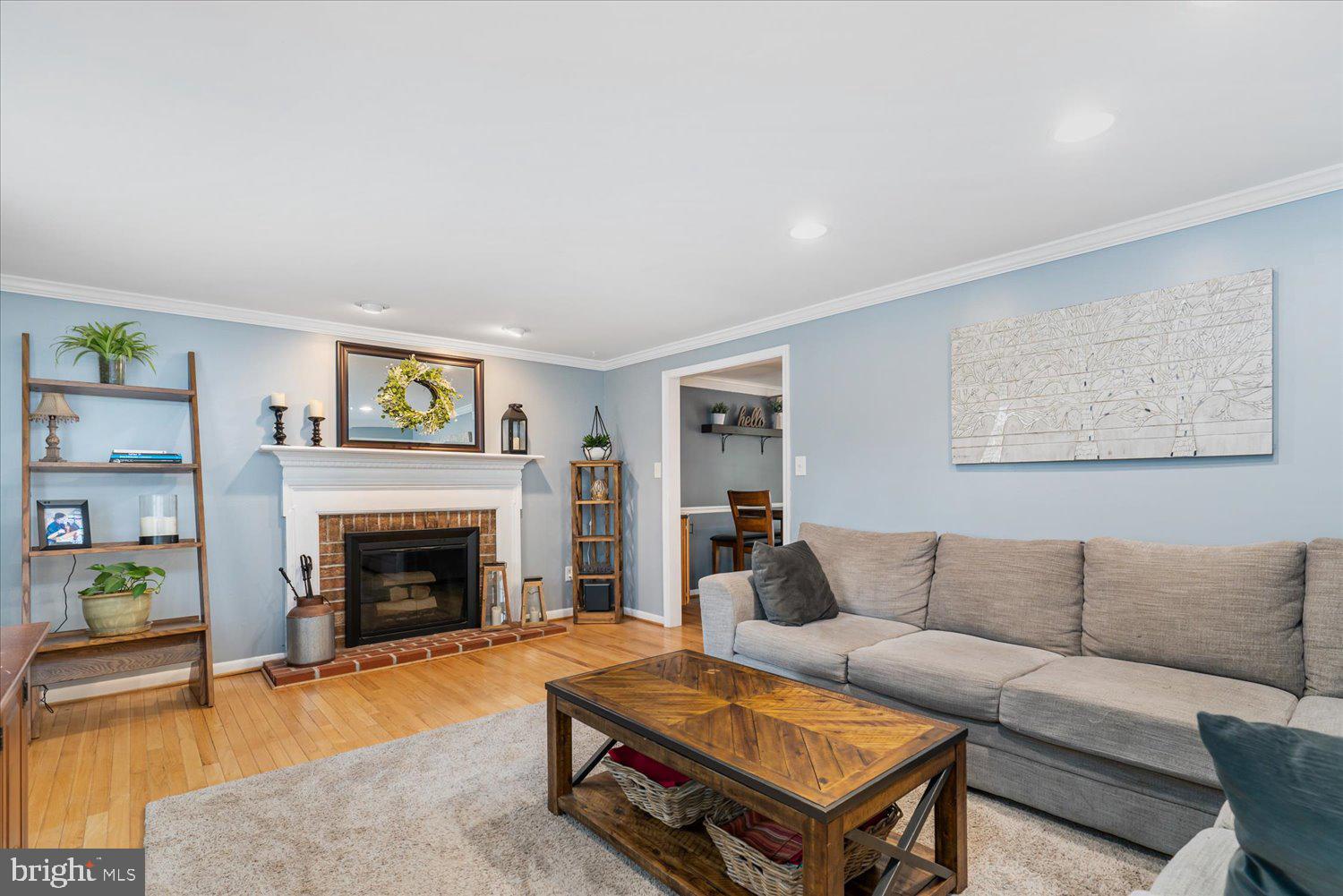 3914 Millner Road Baltimore, MD 21236 - Photo 6 of 37 Living Room