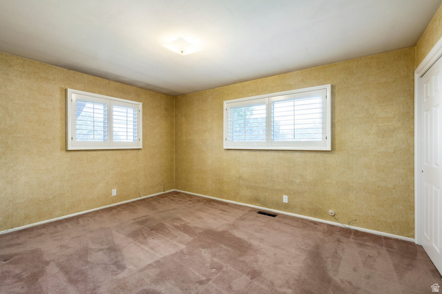 734 East 1850th Street South Bountiful, UT 84010 - Photo 19 of 44